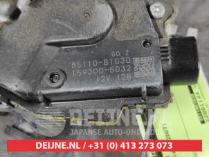 Daihatsu Materia Front wiper motor O516287 photo 3