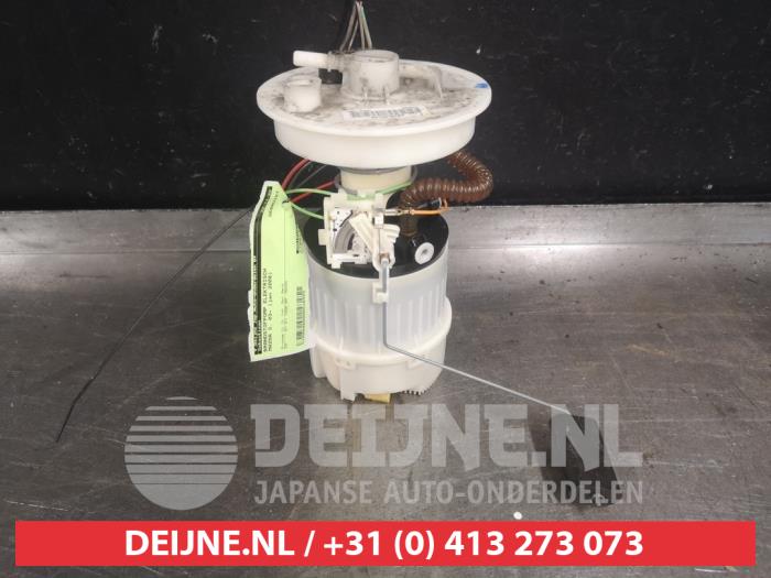 Gebruikte Tank element Pomp Mazda 3 Sport (BK) 1.6i 16V Prijs € 45,00 Margeregeling aangeboden door V.Deijne Jap.Auto-onderdelen BV