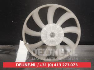 Gebruikte Koelvin Toyota Prius (ZVW3) 1.8 16V Prijs € 75,00 Margeregeling aangeboden door V.Deijne Jap.Auto-onderdelen BV