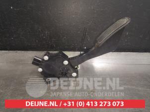 Toyota Landcruiser Accelerator pedal O516488 photo 2