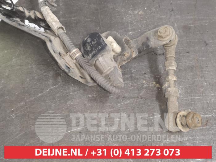 Toyota Landcruiser Xenon Höhenregler O516642