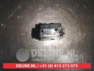 Toyota Landcruiser ASR Schalter O516697 foto 2
