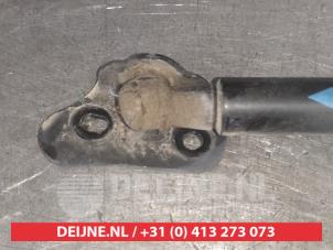 Toyota Yaris Gasdemper rechts-achter O517098 foto 2