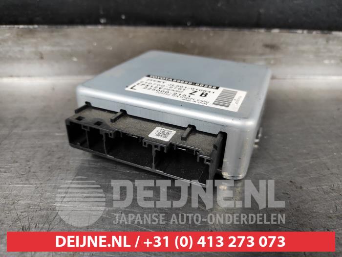 Toyota Yaris Lenkkraftverstärker Steuergerät O517117
