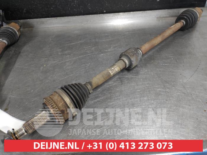 Hyundai I30 Aandrijfas rechts-voor O517366