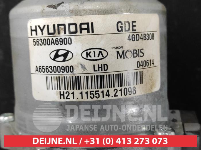 Stuurkolomas van een Hyundai i30 (GDHB5) 1.6 GDI Blue 16V 2014
