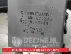 Mitsubishi Grandis Steuergerät Beleuchtung O517910 foto 2