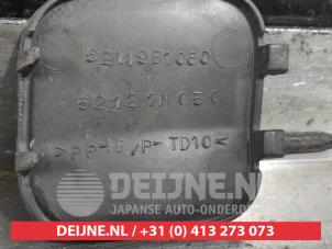 Daihatsu Materia Towing eye cover, front O517952 photo 2