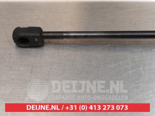Kia Sorento Gasdemper rechts-achter O294972 foto 2