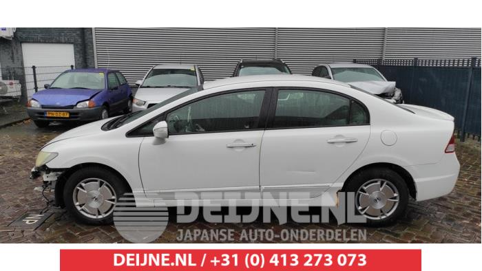 Honda Civic IMA Rear door window 4-door, left O518087