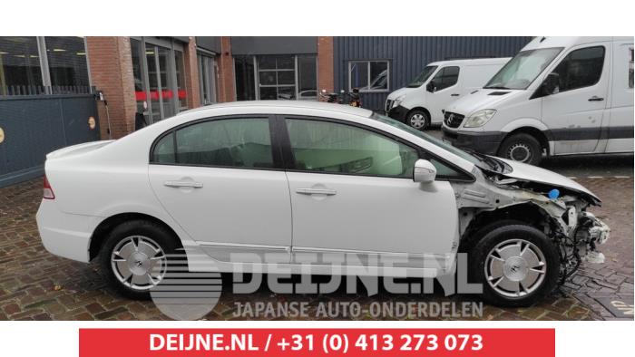 Honda Civic IMA Rear door window 4-door door, rear right O518102
