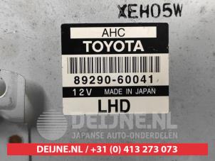 Toyota Landcruiser Computer height control O518139 photo 2