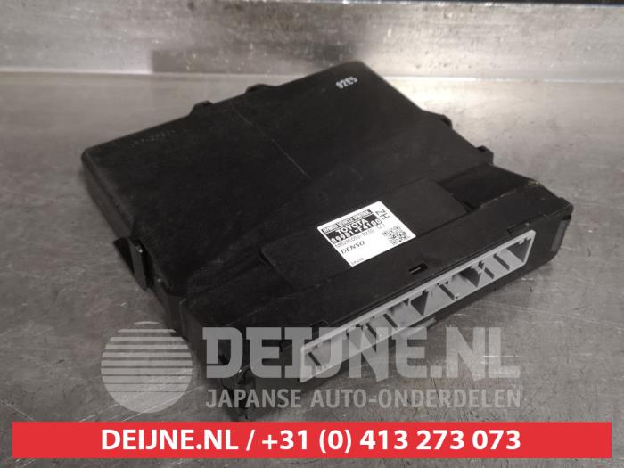 Gebruikte Computer Body Control Toyota C-HR (X1,X5) 1.8 16V Hybrid Prijs € 125,00 Margeregeling aangeboden door V.Deijne Jap.Auto-onderdelen BV
