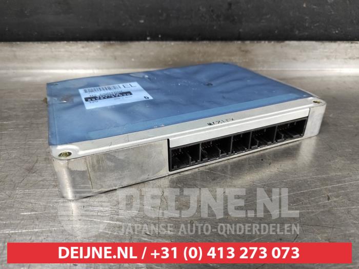 Toyota Prius HV control module O518307