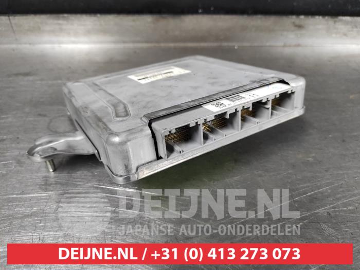 Gebruikte HV control module Toyota Prius (NHW20) 1.5 16V Prijs € 50,00 Margeregeling aangeboden door V.Deijne Jap.Auto-onderdelen BV