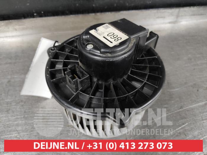 Mitsubishi Pajero Kachel Ventilatiemotor O518356