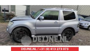 Mitsubishi Pajero Sicherheitsgurt links vorne O518360 foto 3