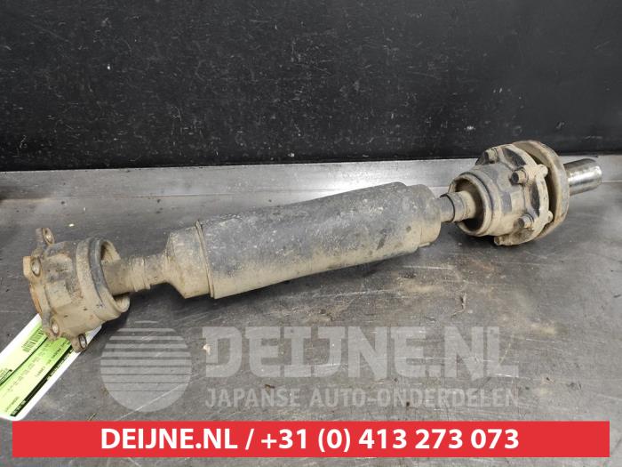 Mitsubishi Pajero Zwischenachse O518401