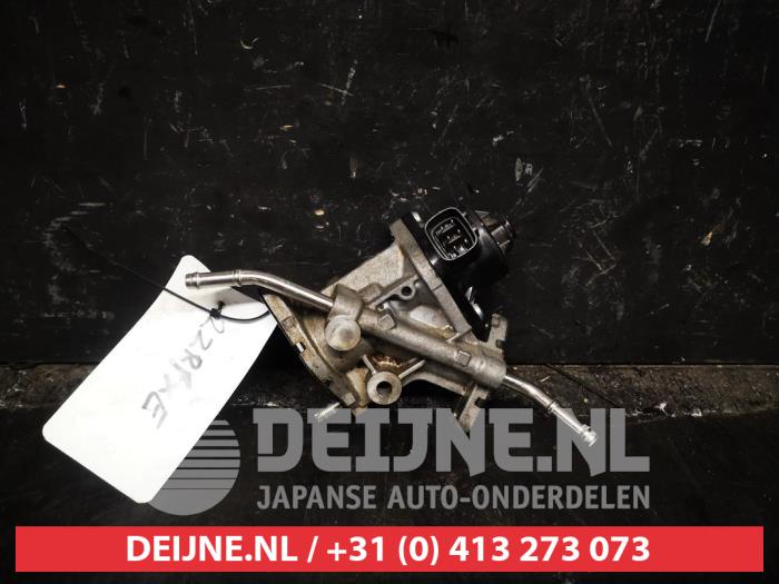 Gebruikte EGR Klep Toyota Prius (ZVW5) 1.8 16V Plug-in Hybrid Prijs € 125,00 Margeregeling aangeboden door V.Deijne Jap.Auto-onderdelen BV