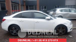 Chevrolet Cruze Door window 4-door, front right O518621 photo 2