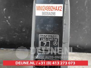 Mitsubishi Lancer Kombischalter Fenster O518819 foto 3