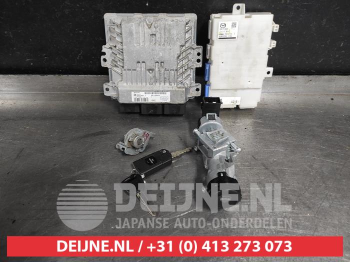 Mazda 5 Computer Motormanagement O519255