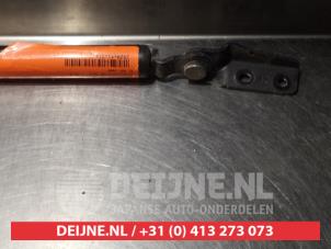 Subaru Forester Rear gas strut, right O294904 photo 3