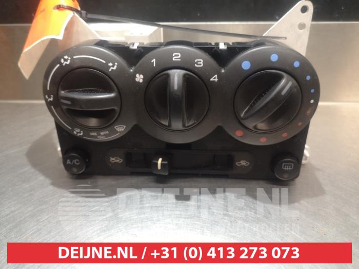 Subaru Justy Heizung Bedienpaneel O305787