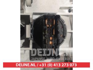 Subaru Justy Heizung Bedienpaneel O305787 foto 3