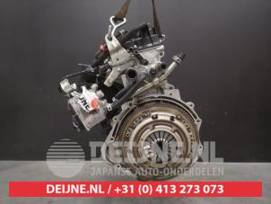 Mitsubishi Colt Engine O519434 photo 3