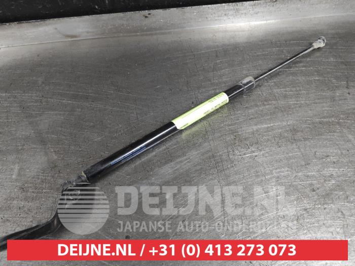 Nissan Pulsar Gasdämpfer links hinten O519446