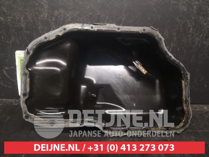 Gebruikte Carterpan Toyota Verso 2.0 16V D-4D-F Prijs € 35,00 Margeregeling aangeboden door V.Deijne Jap.Auto-onderdelen BV
