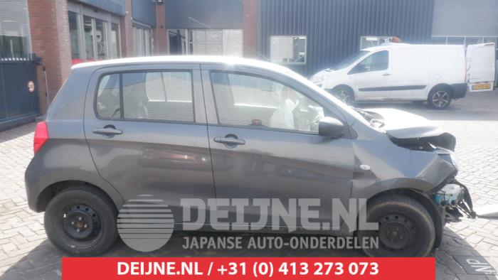 Suzuki Celerio Portierruit 4Deurs rechts-achter O519860