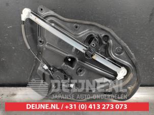 Mazda CX-3 Ruitmechaniek 4Deurs links-achter O519963 foto 2
