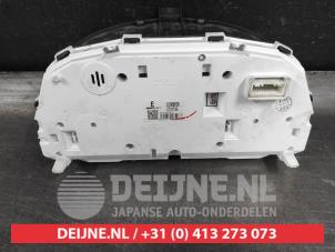 Mitsubishi L200 Odometer KM O520068 photo 2