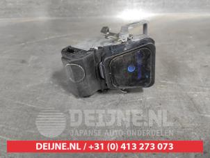 Gebruikte Camera voorzijde Mitsubishi L-200 2.4 Clean Diesel 4WD Prijs € 100,00 Margeregeling aangeboden door V.Deijne Jap.Auto-onderdelen BV