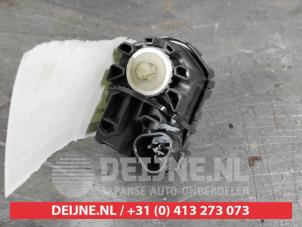 Suzuki Celerio Headlight motor O520221 photo 2