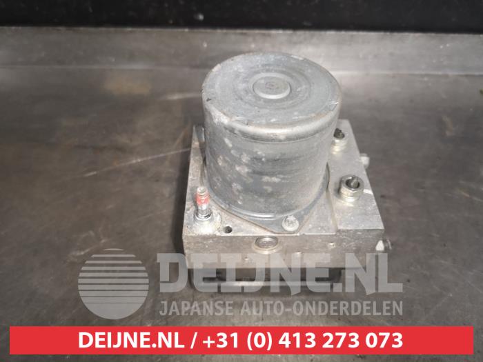 Gebruikte ABS Pomp Toyota Verso 1.8 16V VVT-i Prijs € 75,00 Margeregeling aangeboden door V.Deijne Jap.Auto-onderdelen BV
