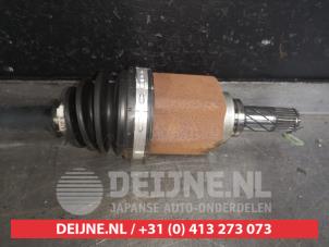 Nissan Juke Aandrijfas links-voor O520454 foto 3