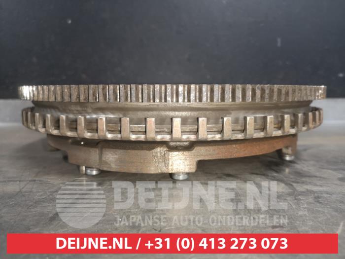 Gebruikte Vliegwiel Nissan Juke (F15) 1.2 DIG-T 16V Prijs € 75,00 Margeregeling aangeboden door V.Deijne Jap.Auto-onderdelen BV