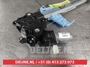 Suzuki Swift Window mechanism 4-door, front right O520575 photo 2