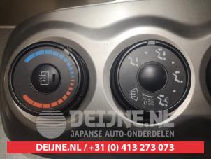 Toyota Yaris Heizung Bedienpaneel O306348 foto 2