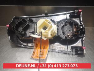 Toyota Yaris Heizung Bedienpaneel O306348 foto 4