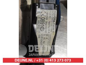 Toyota Yaris Kontaktslot+Sleutel O335901 foto 3