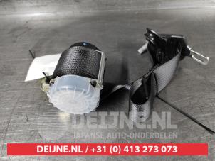 Chevrolet Aveo Rear seatbelt, right O521034 photo 2