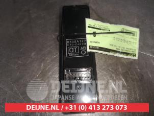 Mitsubishi Colt Kombischalter Fenster O521104 foto 2