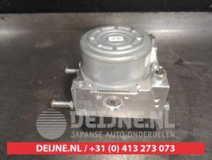 Suzuki Swift ABS Pumpe O521521 foto 2