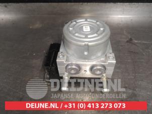 Suzuki Swift ABS Pumpe O521521 foto 3