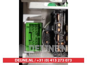 Suzuki SX-4 Heater control panel O306190 photo 3