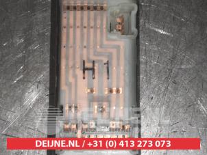 Nissan X-Trail Kombischalter Fenster O521842 foto 3